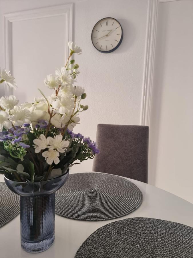 Lasstory Apartment ตอร์เรเวียคา ภายนอก รูปภาพ